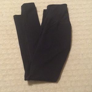 Black girlfriend collective leggings.